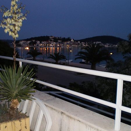 Apartments Vala Рогозница Екстериор снимка