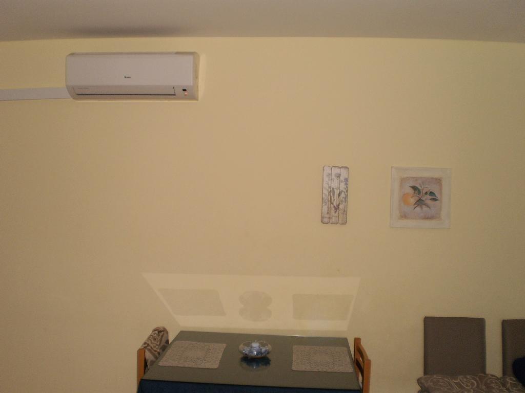 Apartments Vala Рогозница Екстериор снимка